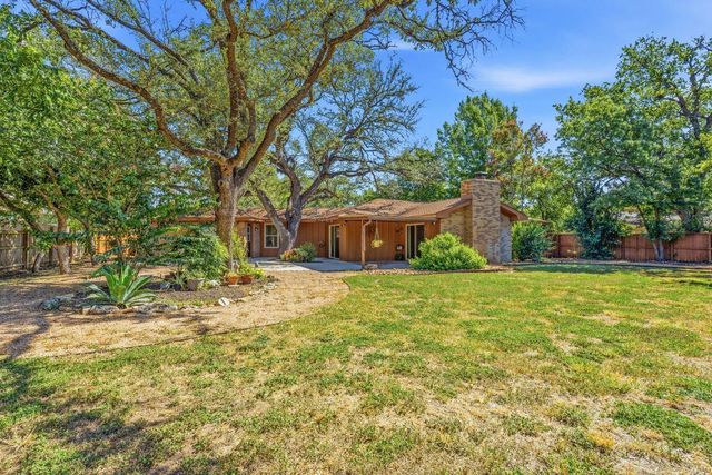 2002 Terry LN, Georgetown, TX 78628