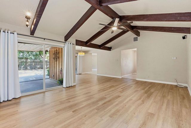 2002 Terry LN, Georgetown, TX 78628
