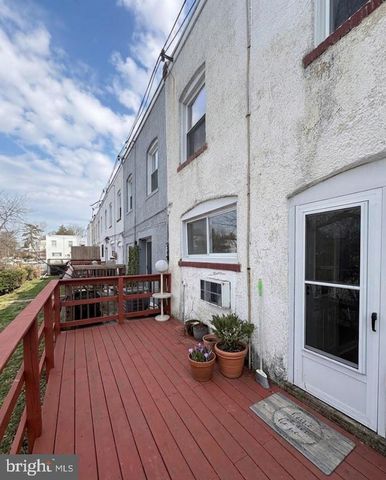 210 WABASH AVE, Lansdowne, PA 19050