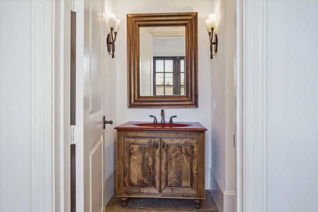 210 Glenwood Drive, Houston, TX 77007