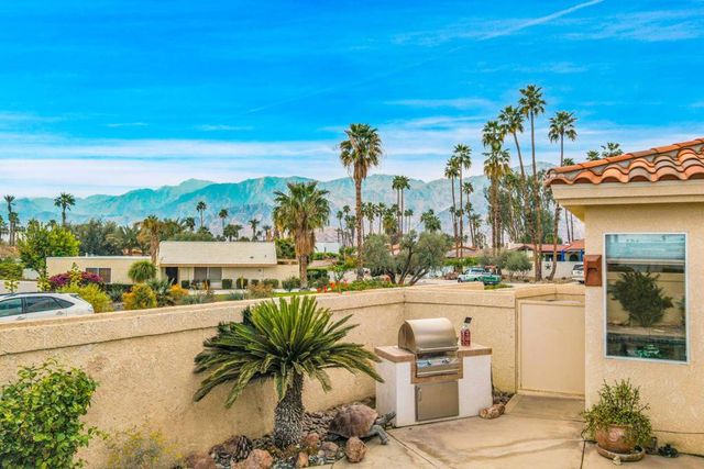 49810 Ave Montero, La Quinta, CA 92253