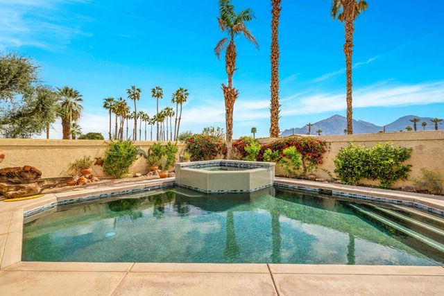 49810 Ave Montero, La Quinta, CA 92253