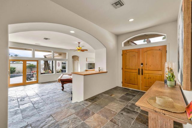 49810 Ave Montero, La Quinta, CA 92253