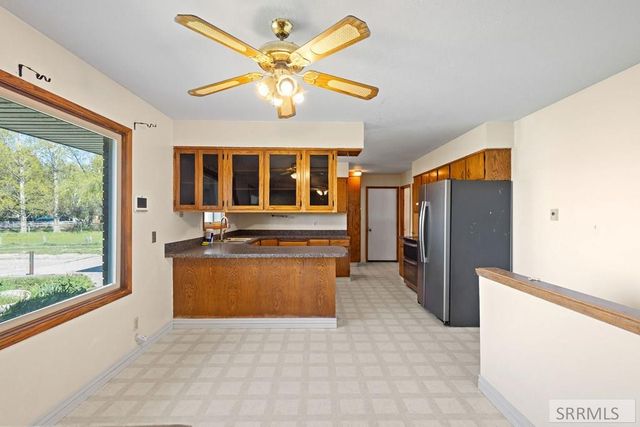 454 W Oak Street, Shelley, ID 83274