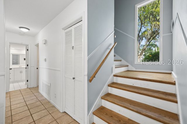 75 Lawton Rd, Hilton Head Island, SC 29928