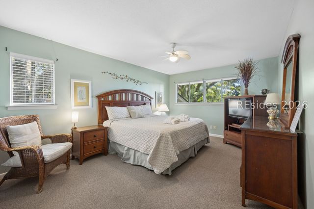 75 Lawton Rd, Hilton Head Island, SC 29928