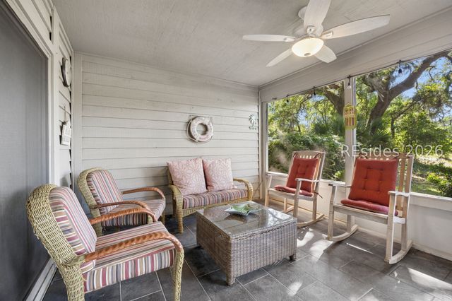 75 Lawton Rd, Hilton Head Island, SC 29928
