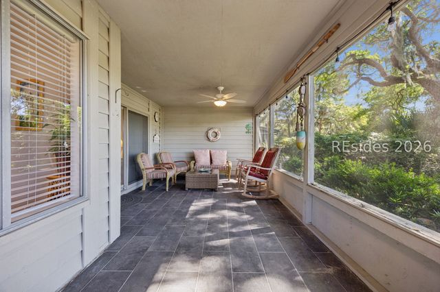 75 Lawton Rd, Hilton Head Island, SC 29928