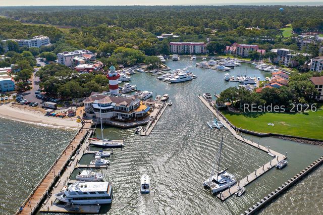 75 Lawton Rd, Hilton Head Island, SC 29928