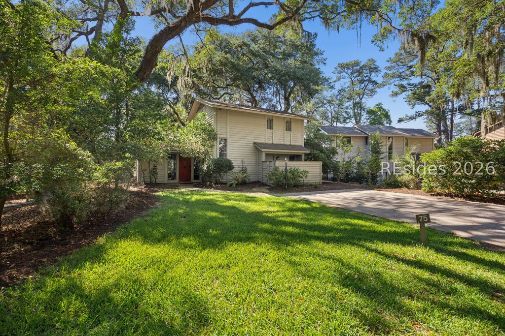 75 Lawton Rd, Hilton Head Island, SC 29928