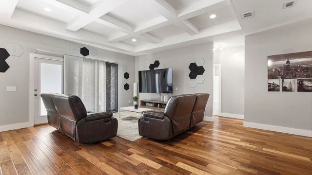 2806 Dunlop Lane, Crestview, FL 32539