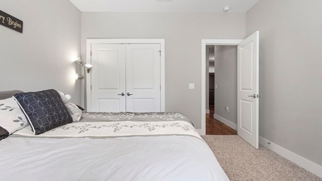 2806 Dunlop Lane, Crestview, FL 32539