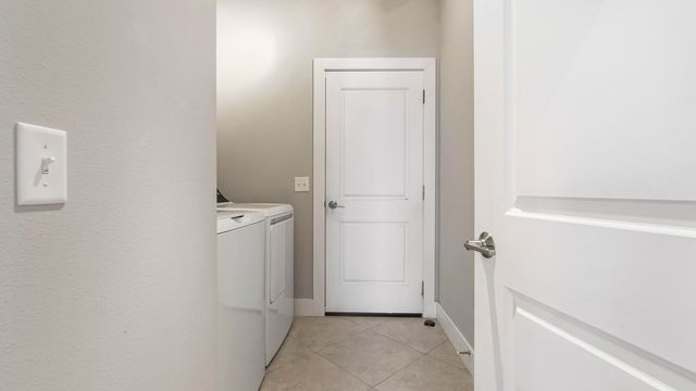 2806 Dunlop Lane, Crestview, FL 32539