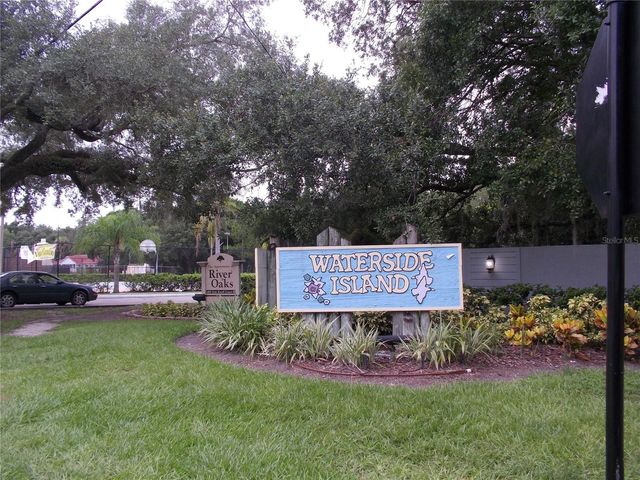 4122 WATERSIDE ISLAND COURT, Tampa, FL 33617