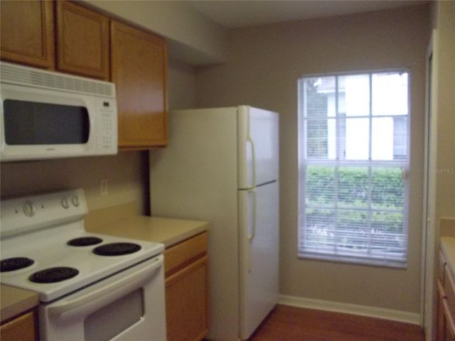 4122 WATERSIDE ISLAND COURT, Tampa, FL 33617