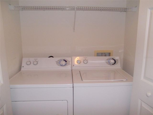 4122 WATERSIDE ISLAND COURT, Tampa, FL 33617