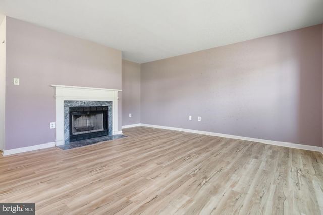7922 CHAPEL COVE DR, Laurel, MD 20707