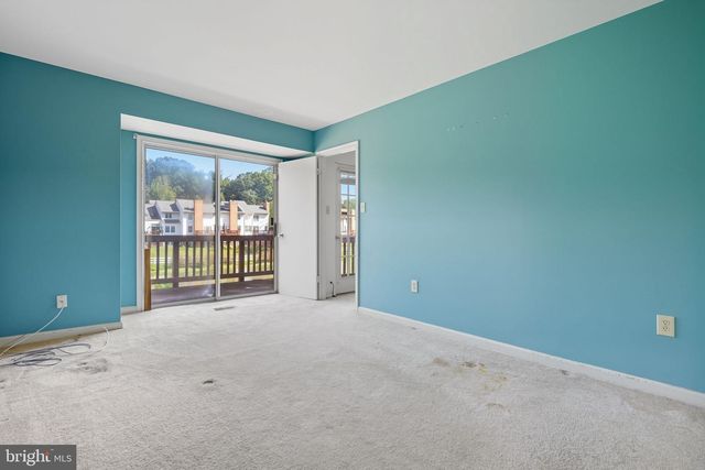 7922 CHAPEL COVE DR, Laurel, MD 20707