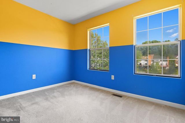 7922 CHAPEL COVE DR, Laurel, MD 20707