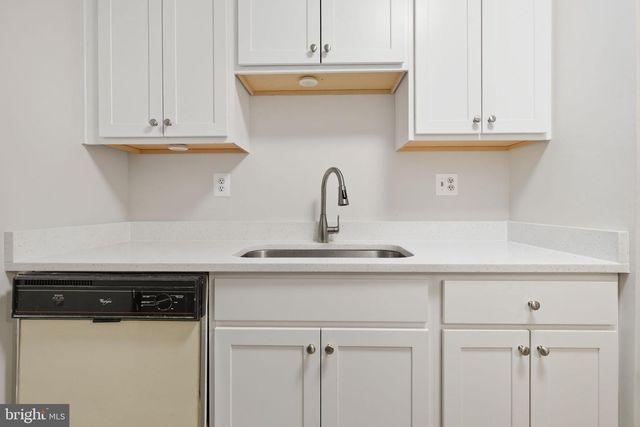 7922 CHAPEL COVE DR, Laurel, MD 20707