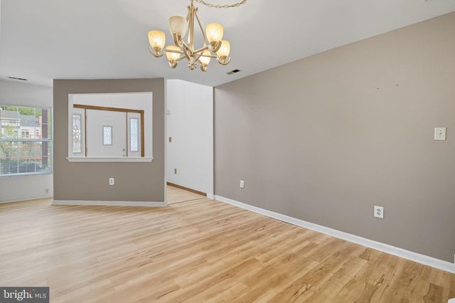 7922 CHAPEL COVE DR, Laurel, MD 20707