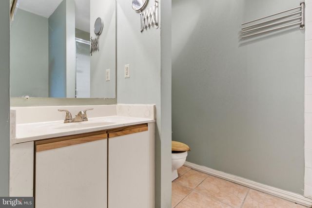 7922 CHAPEL COVE DR, Laurel, MD 20707