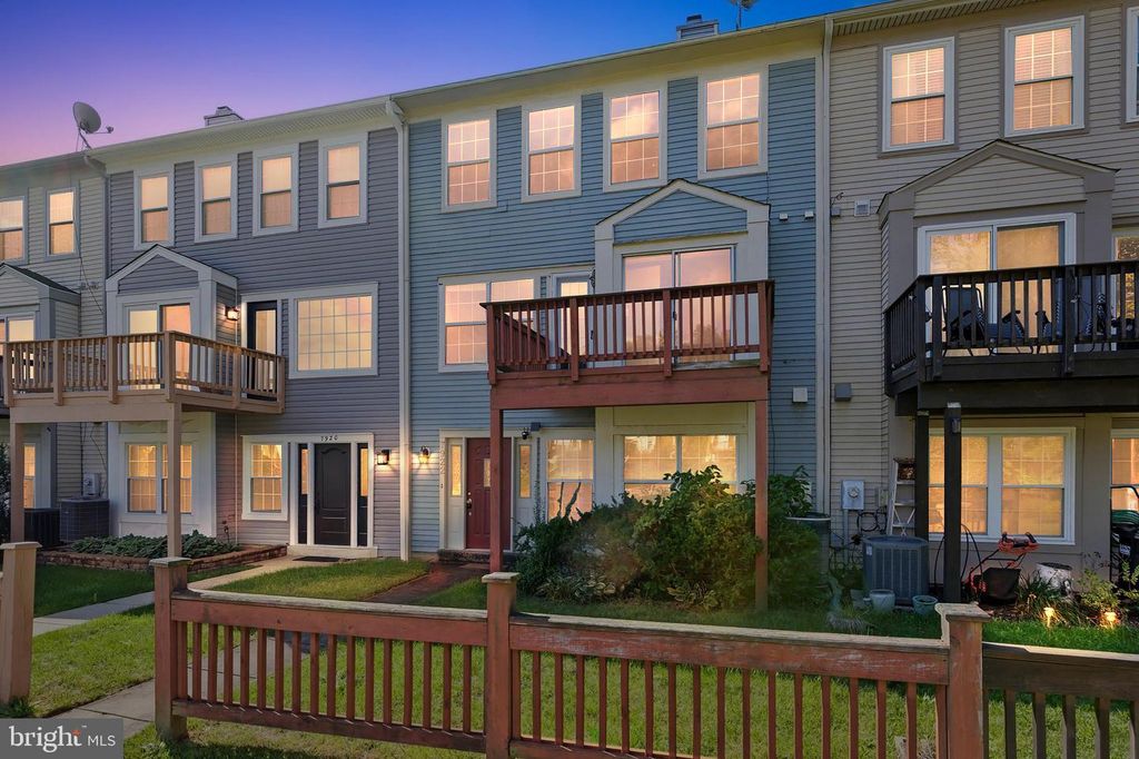 7922 CHAPEL COVE DR, Laurel, MD 20707