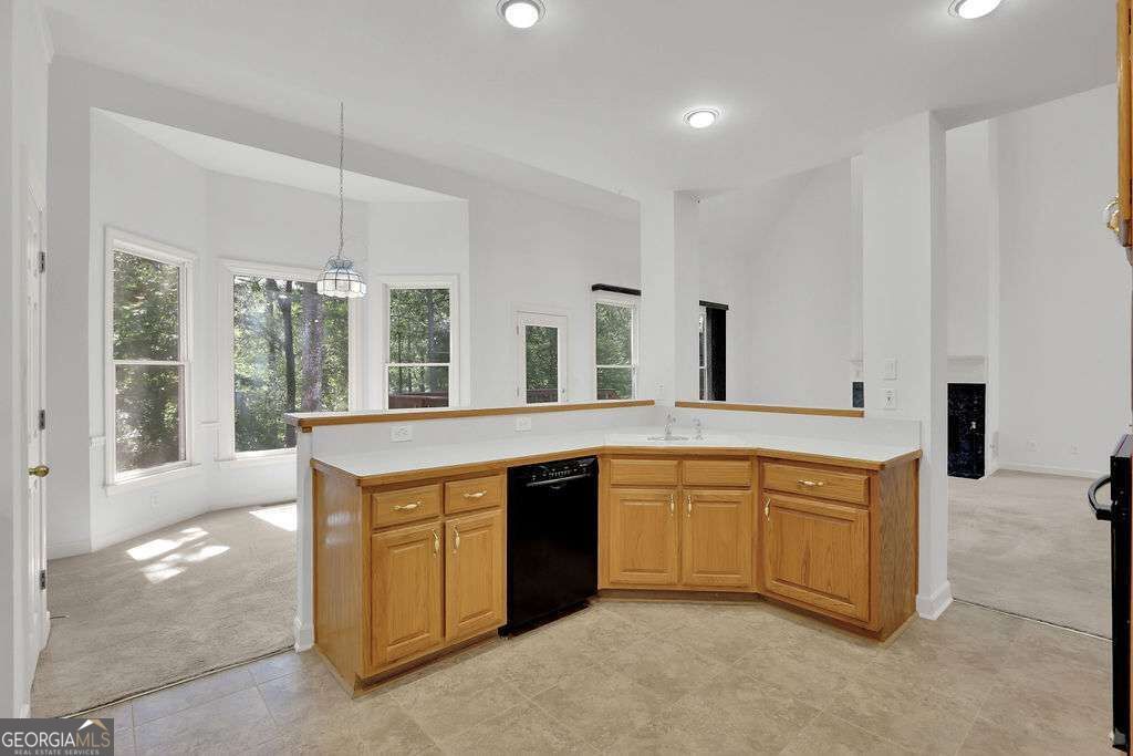 3760 Colonial Trail SW, Lilburn, GA 30047 — photo 4