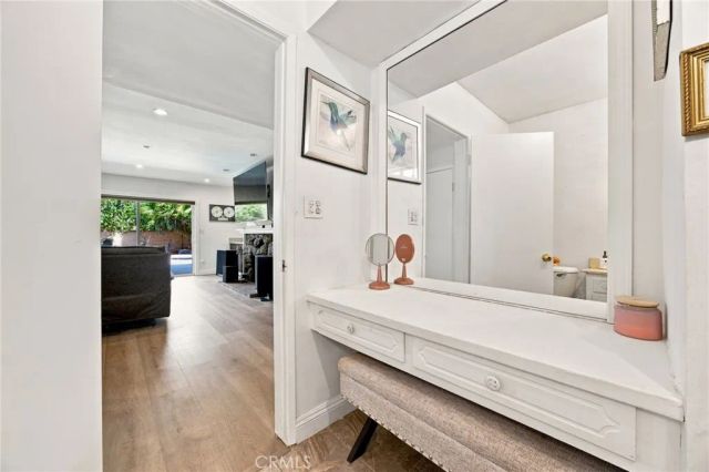 10640 Sylvia Ave, Porter Ranch, CA 91326