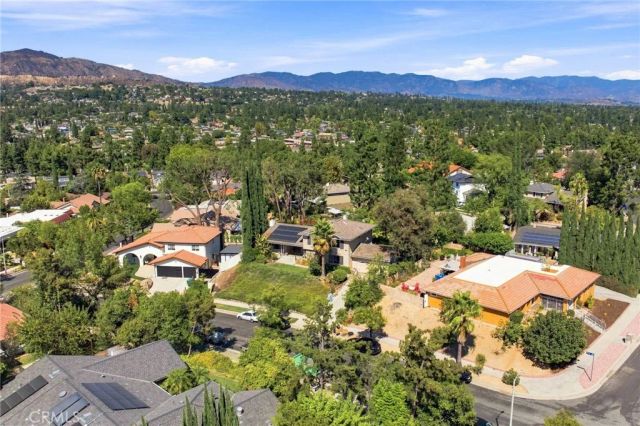 10640 Sylvia Ave, Porter Ranch, CA 91326