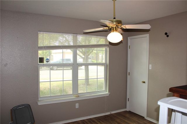 269 Indian Paintbrush DR, Kyle, TX 78640