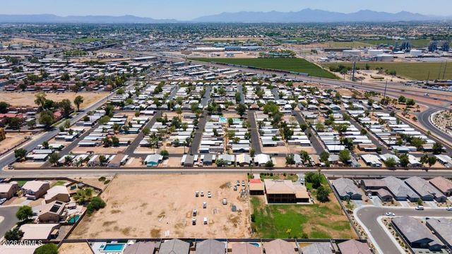 8601 N 71st Avenue 57, Glendale, AZ 85301