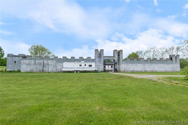 6900 Dave Carr Road, Charlestown, IN 47111