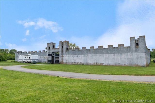 6900 Dave Carr Road, Charlestown, IN 47111