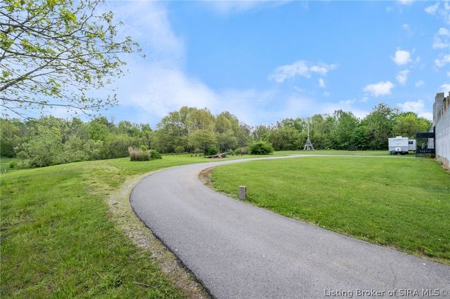 6900 Dave Carr Road, Charlestown, IN 47111