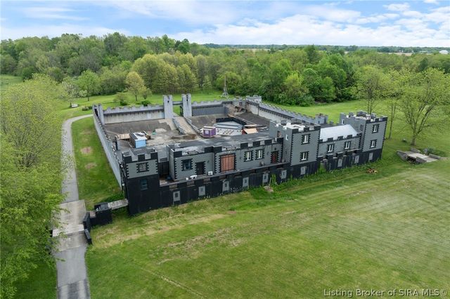 6900 Dave Carr Road, Charlestown, IN 47111