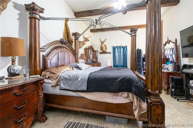 6900 Dave Carr Road, Charlestown, IN 47111