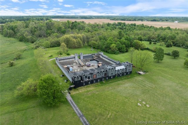 6900 Dave Carr Road, Charlestown, IN 47111