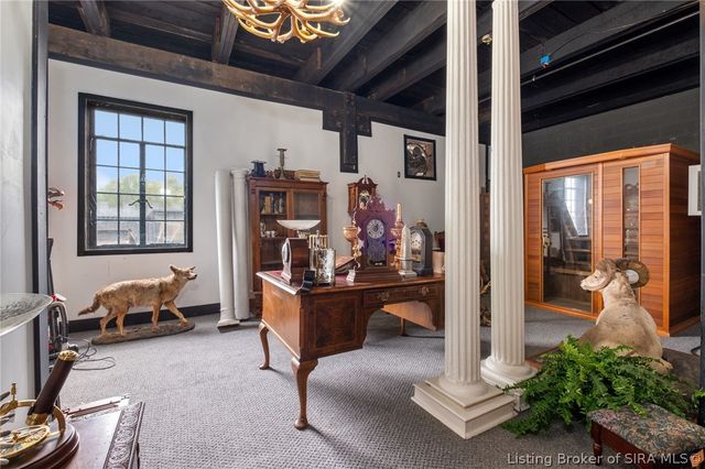 6900 Dave Carr Road, Charlestown, IN 47111