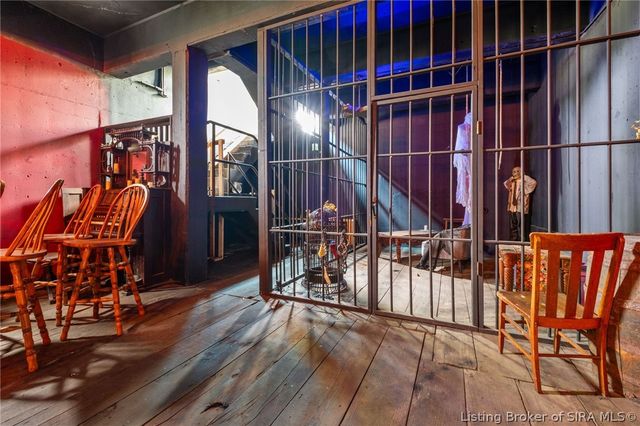 6900 Dave Carr Road, Charlestown, IN 47111