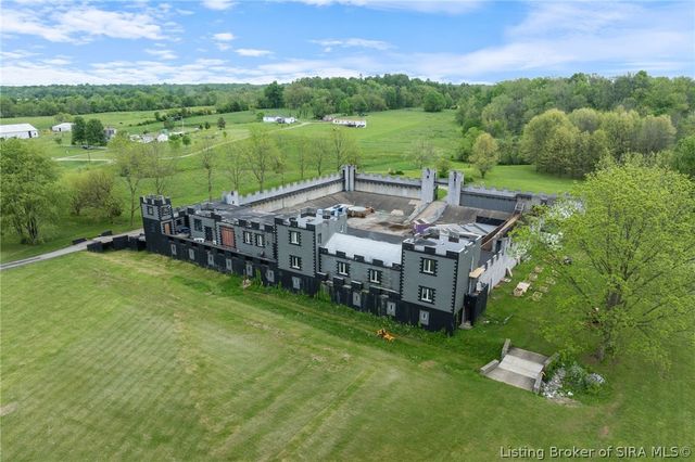 6900 Dave Carr Road, Charlestown, IN 47111