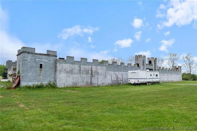 6900 Dave Carr Road, Charlestown, IN 47111