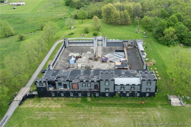 6900 Dave Carr Road, Charlestown, IN 47111