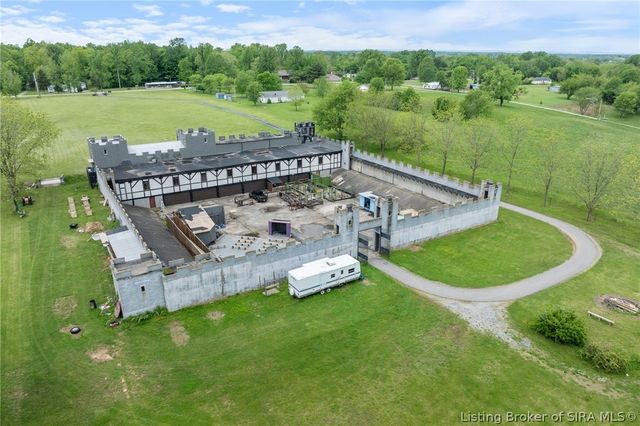 6900 Dave Carr Road, Charlestown, IN 47111