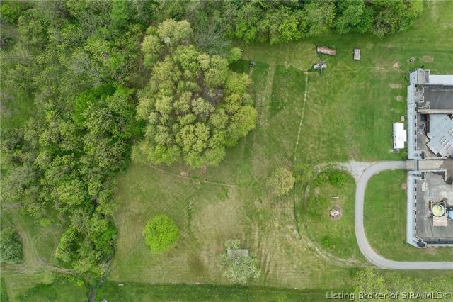 6900 Dave Carr Road, Charlestown, IN 47111