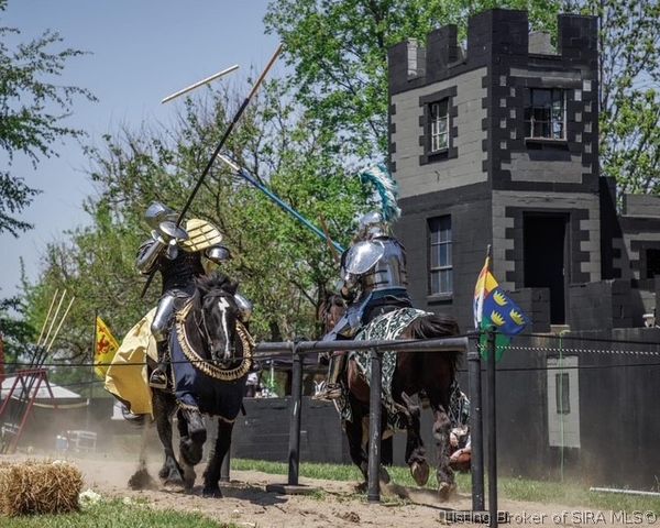 6900 Dave Carr Road, Charlestown, IN 47111