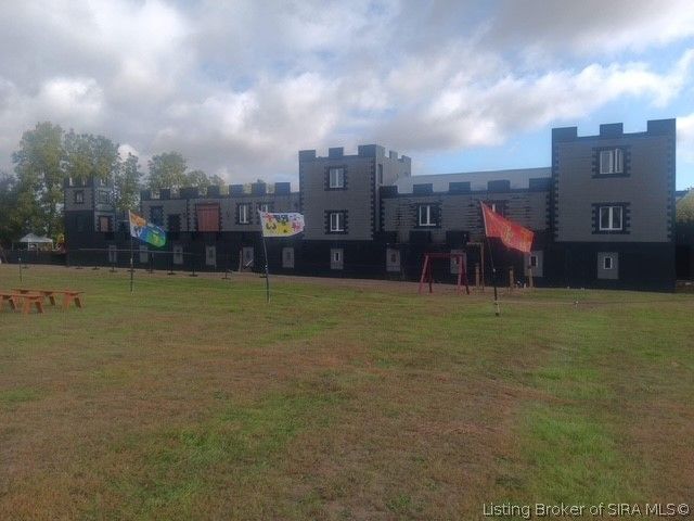 6900 Dave Carr Road, Charlestown, IN 47111