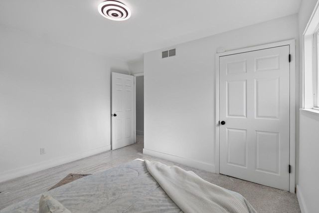 4629 N 77th STREET, Milwaukee, WI 53218