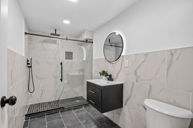 4629 N 77th STREET, Milwaukee, WI 53218