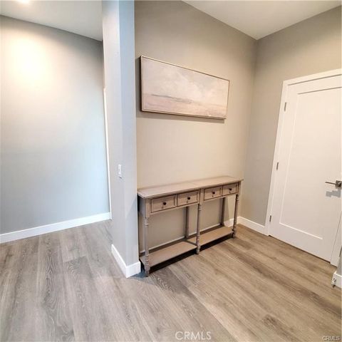 2218 Synergy, Irvine, CA 92614